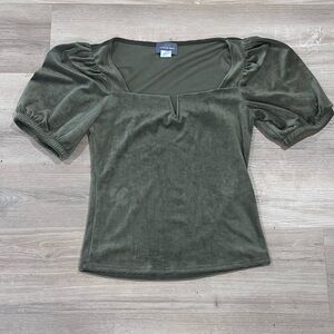 Olive Green Square Notch Puff Sleeve Top